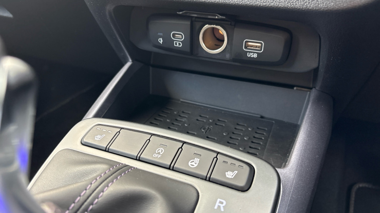 Hyundai i10 1.2 [79] Premium 5dr Auto [Nav] Petrol Hatchback